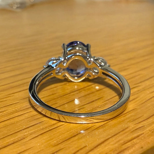18CT WHITE GOLD TANZANITE AND DIAMOND RING