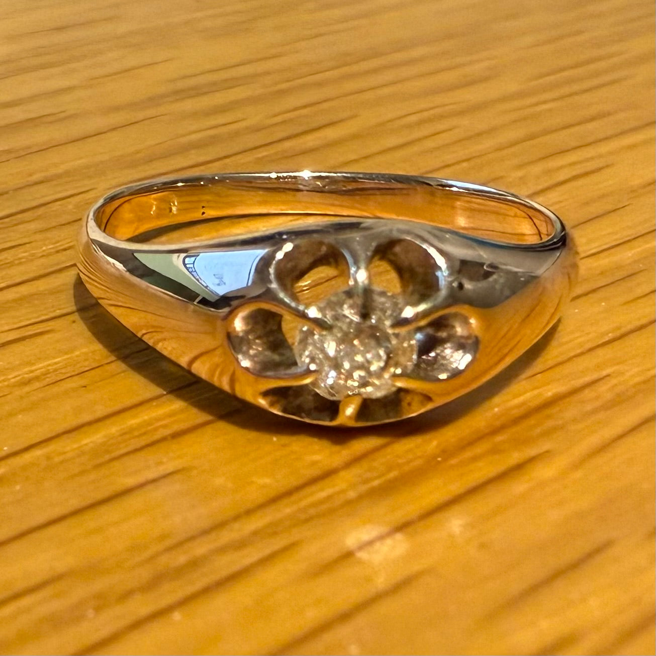 9CT ROSE GOLD CAST CLAW RING