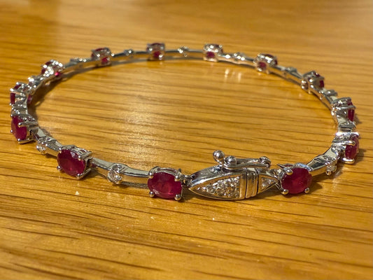 18CT WHITE GOLD  RUBY AND DIAMOND BRACELET