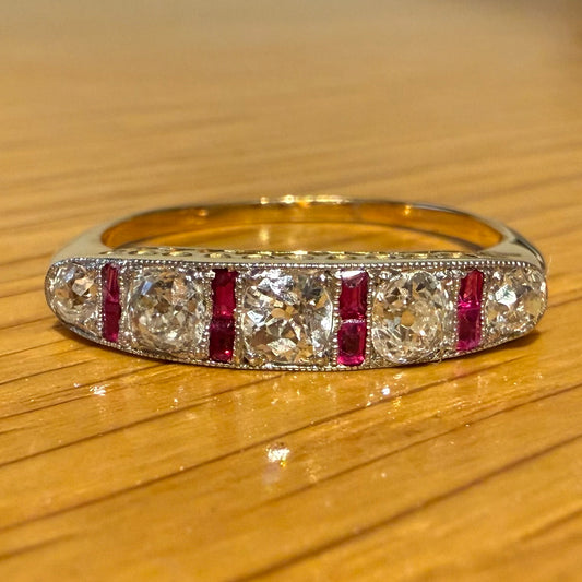 18CT AND PLATINUM VINTAGE DIAMOND AND RUBY RING