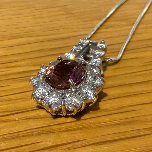 18CT WHITE GOLD PURPLE TOURMALINE AND DIAMOND CLUSTER PENDANT AND CHAIN