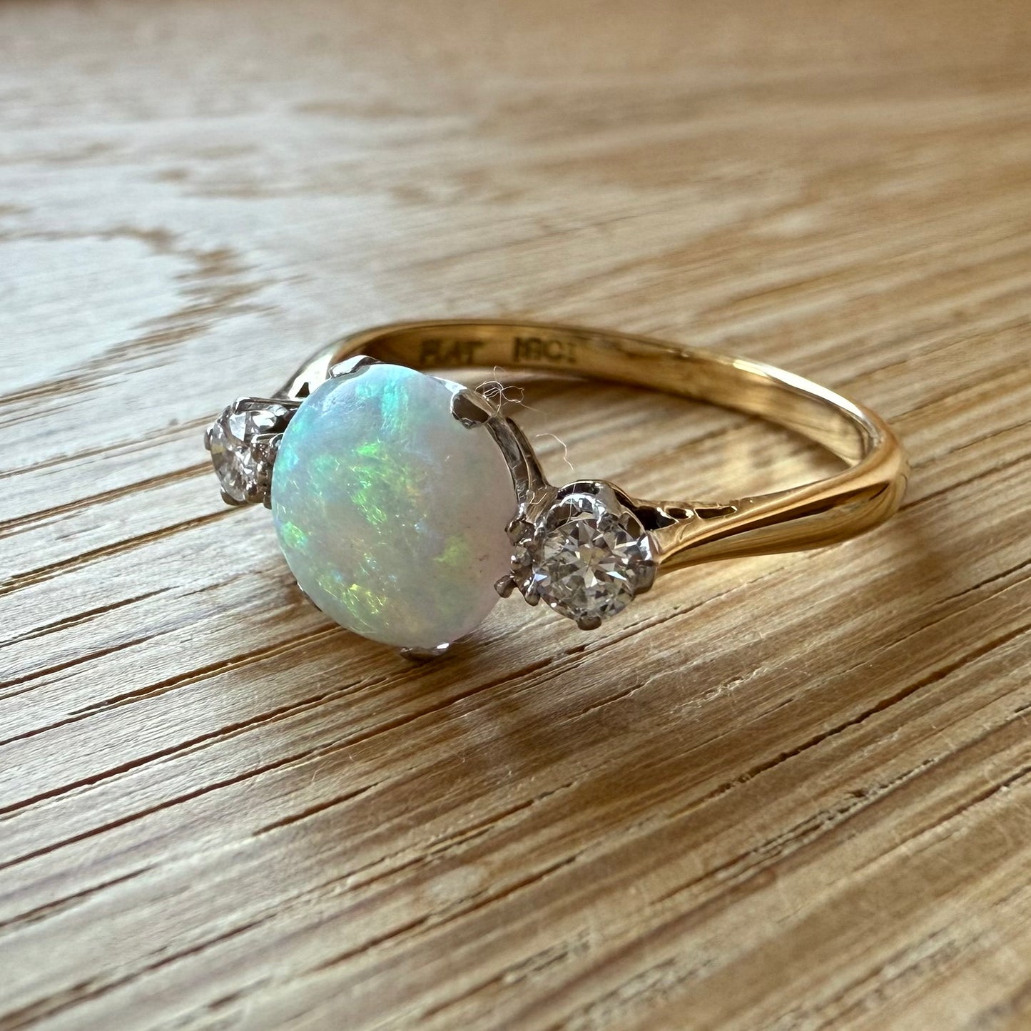 18CT YELLOW GOLD OPAL AND DIAMOND RING