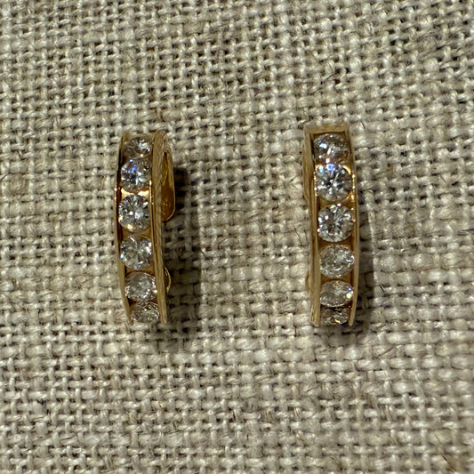 18CT YELLOW GOLD DIAMOND EARRINGS
